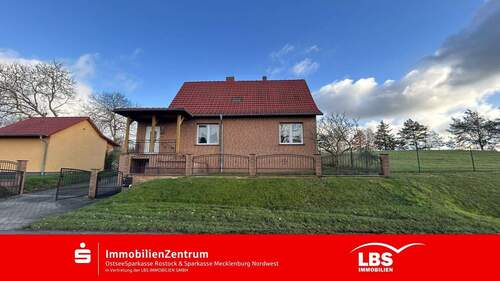 Außenansicht - Charmantes Landhaus mit Aufzug!