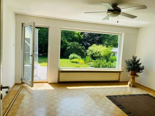 Zimmer-Wohnzimmer.jpg - 