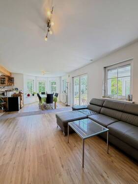 Wohnen - Essen - 4 Zimmer Doppelhaushälfte in Emmering