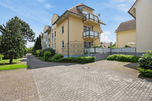 Stirnseite - 2 Zimmer Etagenwohnung in Leipzig