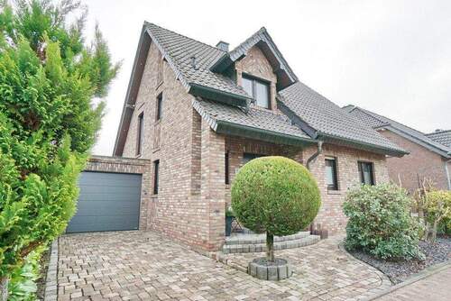 Geldern: Einfamilienhaus - Geldern: Gepflegtes Einfamilienhaus in ruhiger Lage