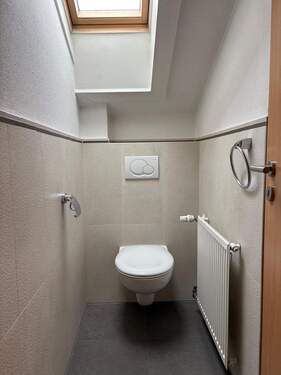 Gäste-WC OG 2.jpg - 