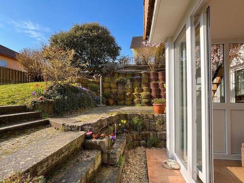 Bild 1 - Wohlfühlwohnung mit Garten - 258.000,00&nbsp;EUR Kaufpreis, ca.&nbsp; 70,00&nbsp;m&sup2;&nbsp;Wohnfl&auml;che