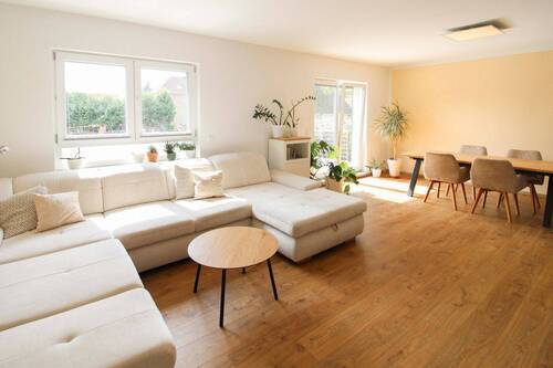 Offener Wohn-/Essbereich - 4 Zimmer Einfamilienhaus zum Kaufen in Berlin