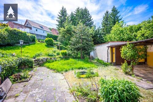 Grundstück hinten - 7 Zimmer Reihenendhaus in Gernrode