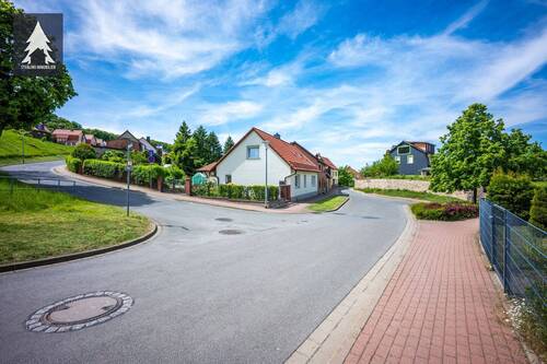 Straße zum Haus - 