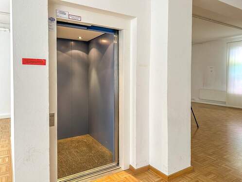 Aufzug - Einfamilienhaus in Berlin zum Kaufen