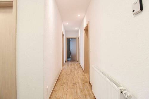 Flur (3) - 