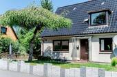 3 Vorgarten - 5 Zimmer Doppelhaushälfte zum Kaufen in Flensburg