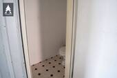 WC - 