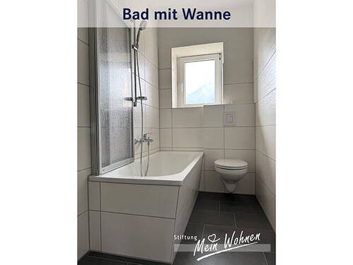 Bad mit Wanne - 