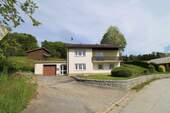 mit angebauter Garage - 7 Zimmer Einfamilienhaus in Hohenau