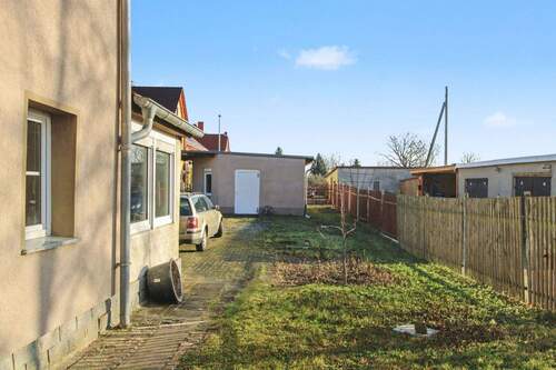 Grundstu?ck mit Garage - 