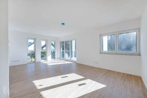 Wohnzimmer - 4 Zimmer Etagenwohnung in Woltersdorf