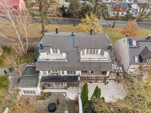 Großzügige Terrassen - Einziehen und Wohlfühlen-Großzügiges Terrassen-Dachgeschoss Wohnung in ruhiger Lage