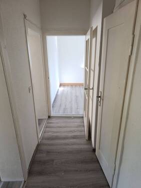 Eingangsbereich - 2 Zimmer Etagenwohnung zur Miete in Tirschenreuth