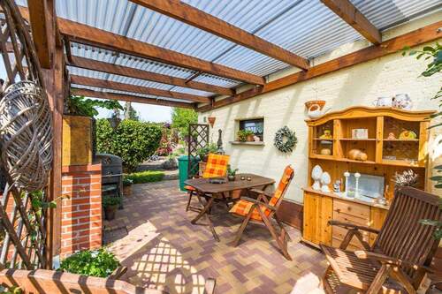 Überdachte Terrasse (auf Pachtgrundstück) - 