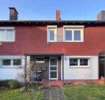 Reihenmittelhaus am Feldrand - großer Garten und Bezugsfrei - Leverkusen Rheindorf