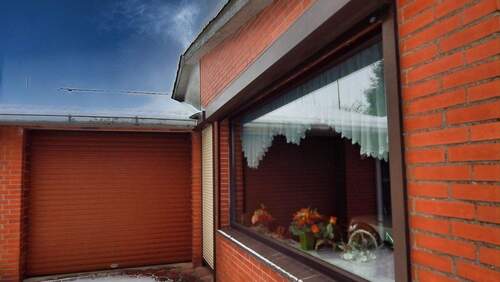 fest angebaute Garage - Einfamilienhaus mit 139,30 m&sup2; in Nordhastedt zum Kaufen