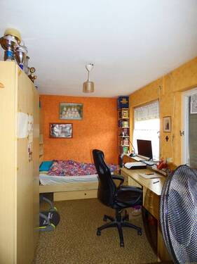 1. Kinderzimmer (1. OG) - 