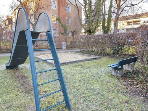 Spielplatz - 