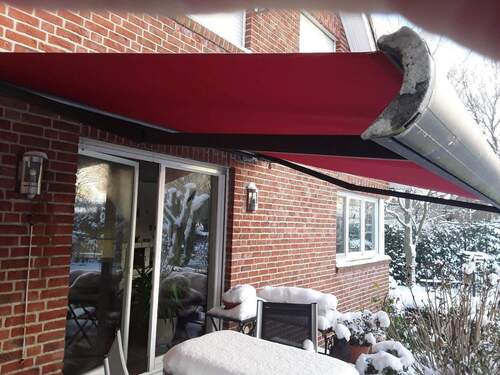 Terrasse mit elektrischer 12 m2 Markise - 