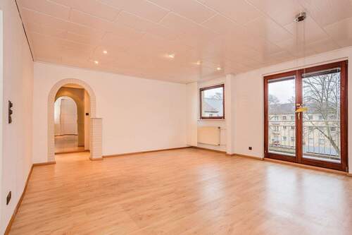 Wohnzimmer - 3 Zimmer Etagenwohnung zum Kaufen in Berlin