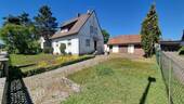 Haus-Hofeinfahrt - 