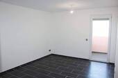 Wohnzimmer.JPG - 3 Zimmer Etagenwohnung zum Kaufen in Viernheim