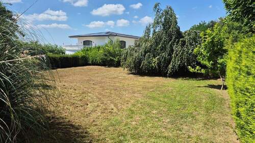 Topographisch perfekt bebaubar - Grundstück in Lahr/Schwarzwald zum Kaufen