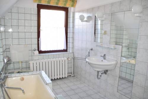 Wannenbad im DG - 