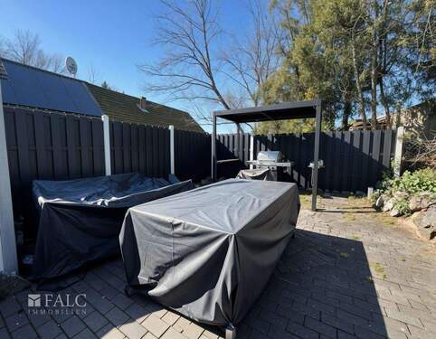 Terasse - (KI generiert) - 