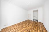 Wohn- /Essbereich - 3 Zimmer Etagenwohnung zum Kaufen in Leipzig