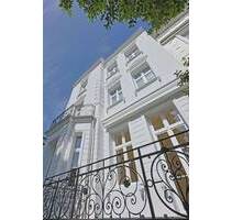 Kernsanierte Altbau-Wohnung im Hochparterre nahe Außenalster mit Energie-Kennwert Kernsanierte Altbau-Wohnung im Hochparterre nahe Außenalster mit Energie-Kennwert