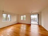 Wohnen/Essen/Balkon - 