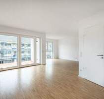 Wunderschöne, lichtdurchflutete 3-Zimmerwohnung mit großer Terrasse und Gartenanteil in Veitshöchhei - Veitshöchheim