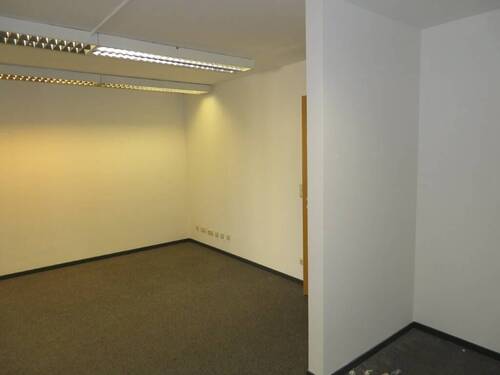 ... - Etagenwohnung mit 59,00 m&sup2; in Sulzbach-Rosenberg zum Kaufen
