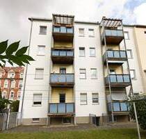 3-Raum-Wohnung mit Balkon in Altriesa