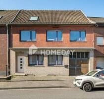 Raum für die ganze Familie - Charmantes Zweifamilienhaus mit Gartenidylle - Hückelhoven Kleingladbach