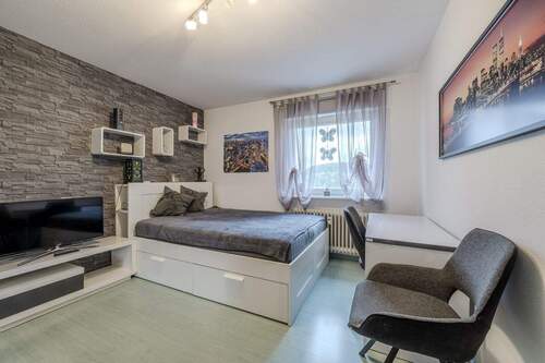 Wohn- und Esszimmer - 