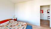 Schlafzimmer 2
- 