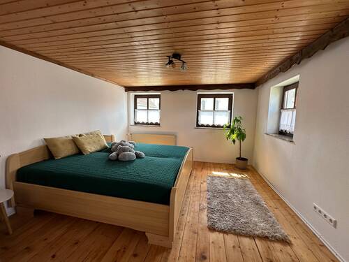 Schlafzimmer OG.jpg - 