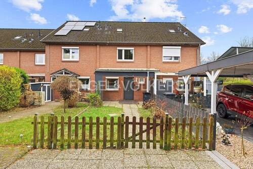 Haus mit Vorgarten - 4 Zimmer Reihenmittelhaus zum Kaufen in Henstedt-Ulzburg