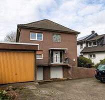 *** 2 FAMILIENHAUS mit 3 GARAGEN - riesiges GRUNDSTÜCK - von ECKE zur DECKE volles POTENZIAL *** - Delmenhorst Stickgras/Annenriede