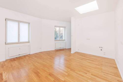 Wohnzimmer - 2 Zimmer Terrassenwohnung in Berlin