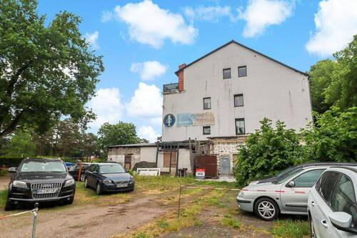 Hausansicht - 2 Zimmer Mehrfamilienhaus, Wohnhaus zum Kaufen in Wandlitz