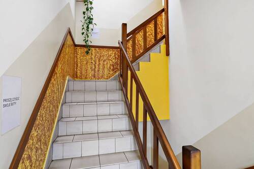 Treppenhaus - Mehrfamilienhaus, Wohnhaus mit 727,00 m² in Wandlitz zum Kaufen