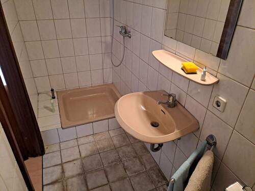 Badezimmer II - 