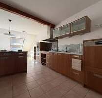 Moderne 2,5-Zimmer-Wohnung mit Spitzboden - Hemhofen