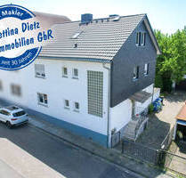 DIETZ: Gut geschnittenes 2-Familienhaus mit Garten, Garage und Nebengebäude in Babenhausen Langstadt